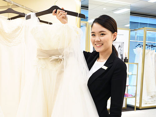 広島ビューティー＆ブライダル専門学校3