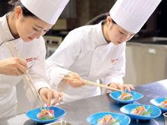 名古屋辻学園調理専門学校｜学校の特色